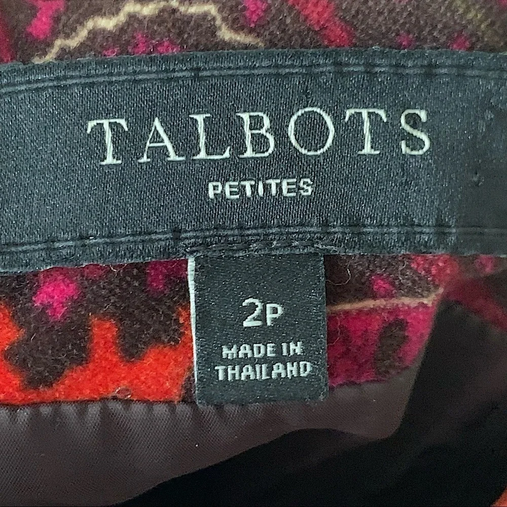 TALBOTS Petites Red Velvet Paisley Print Pencil Skirt Size 2P